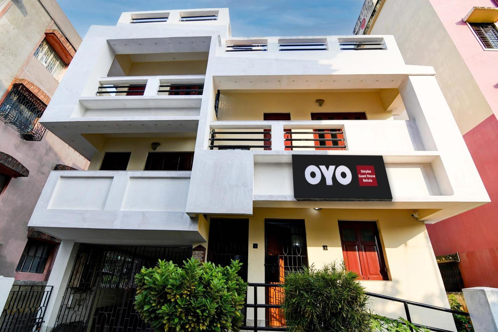 Oyo Simplex Guest House Behala Колката Екстериор снимка